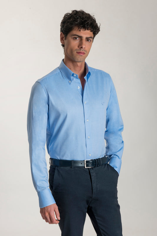 Camicia celeste in cotone operato nido d'ape button down