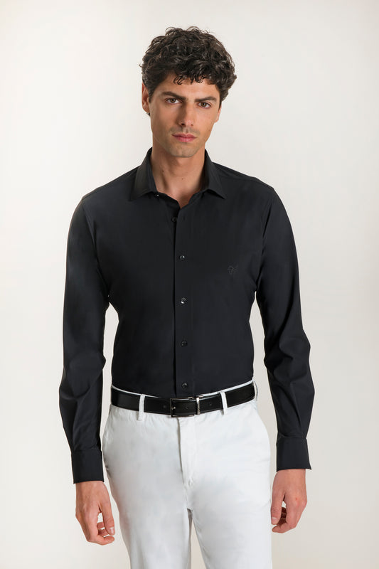 Camicia Nera in Tessuto Leggero Comfort Bielastico